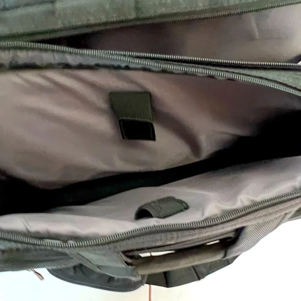 Dark Black Large Sturdy Multi Compartment Laptop Bag by Dell with Strap